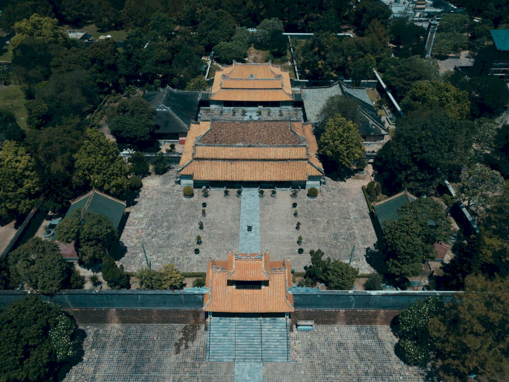 It is renowned for its beautiful gardens, delicate architecture, and historical significance